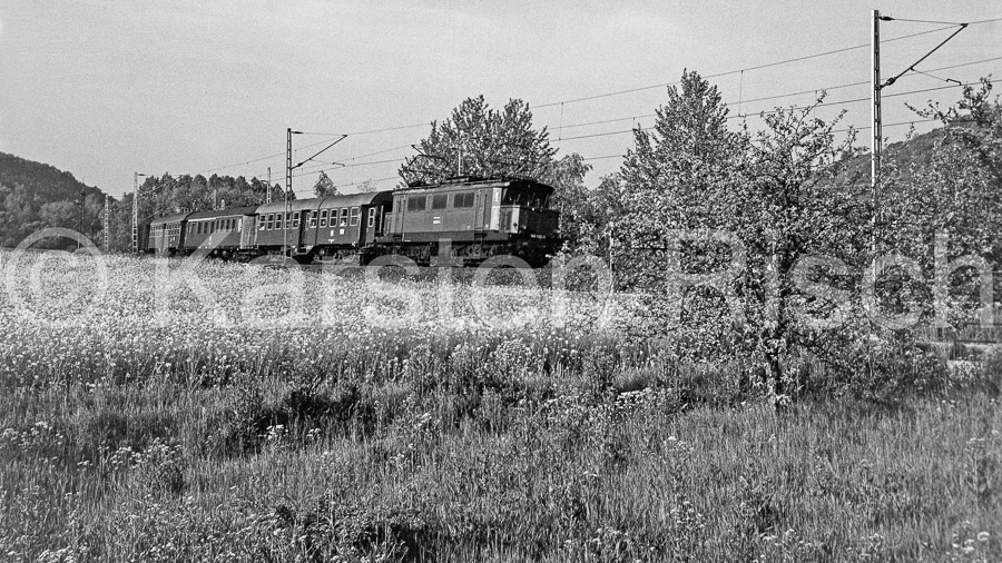 780 119,0 - 1977 18_KR52037