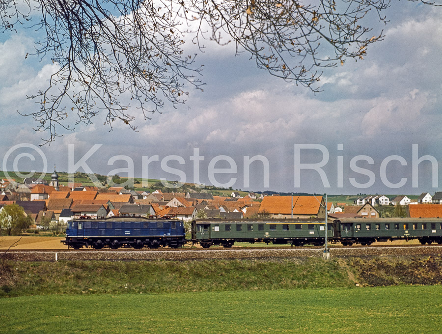 780 122,9 - 1978_KR21331-Bearbeitet