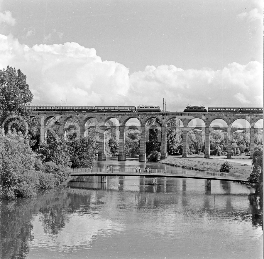 780 23,6 - 1981 037_KR13109