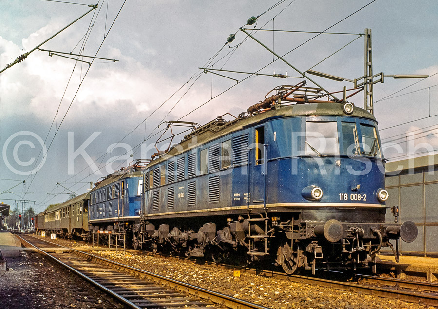 780 81,3 - 1979_KR72323