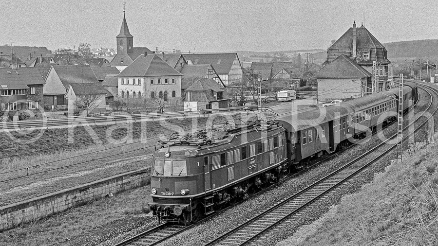 780 89,0 - 1978 59_KR13801