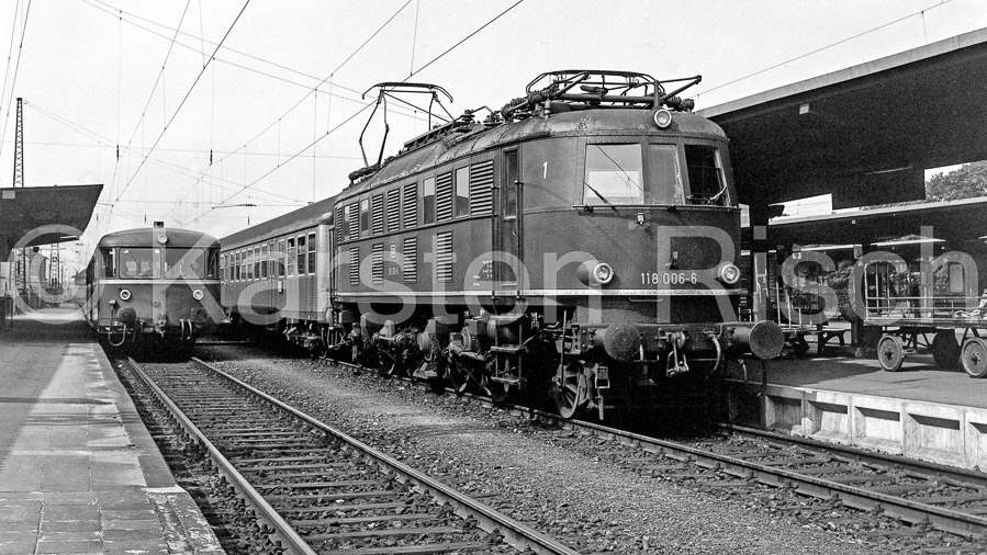 840 31,9 - 1977 13_KR51971