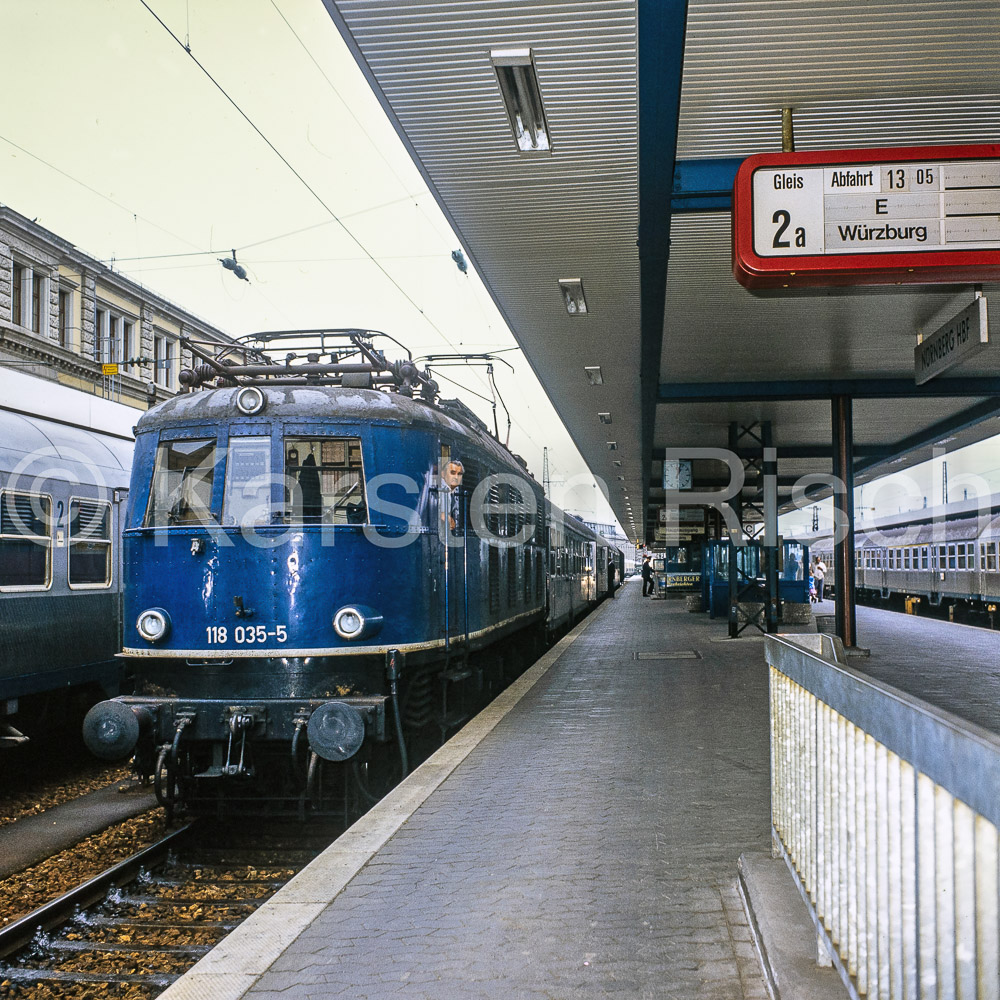 820 0,0 - 1983_KR33968