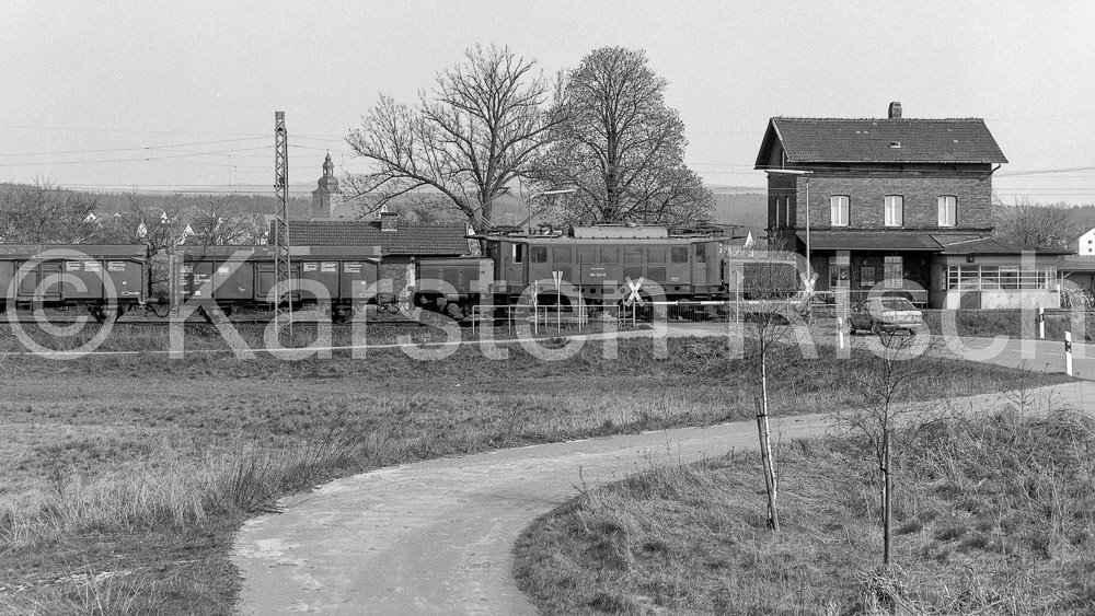 820 34,5 - 1984 24_KR46785