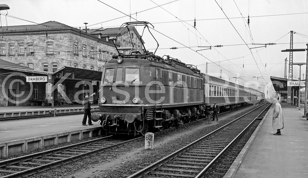 820 62,4 - 1984 08_KR46573