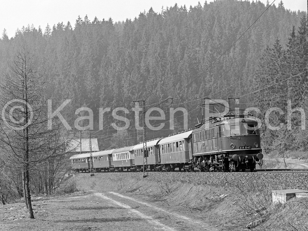 840  35,1 - 1984 07_KR46568