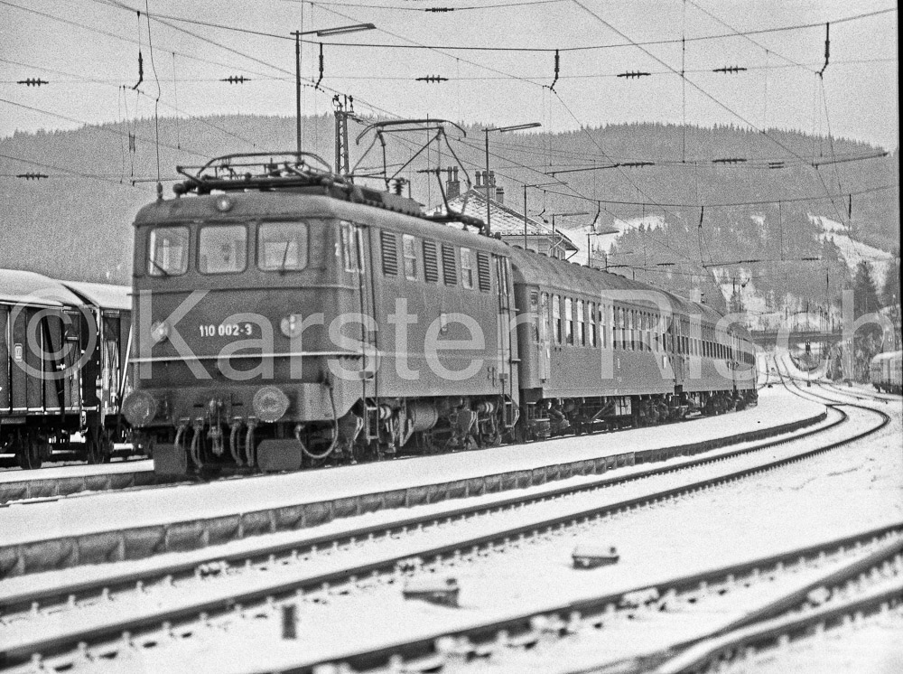 840 47,6 - 1976 68_KR51754