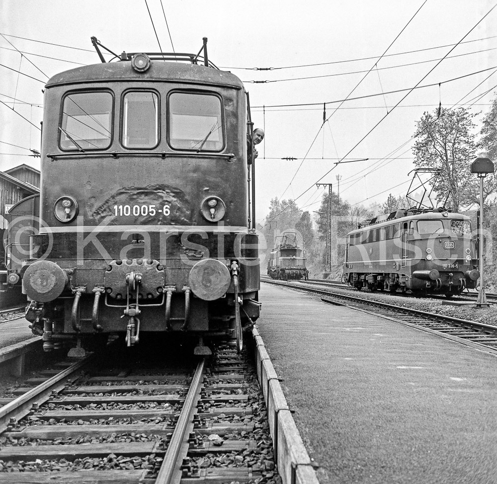 840 47,6 - 1977 12_KR51959