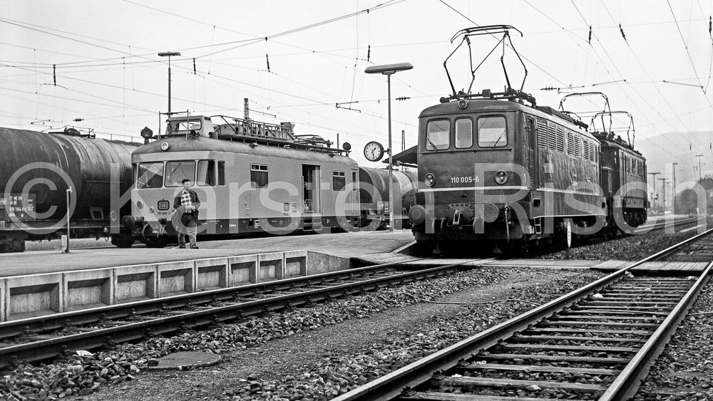 840 47,6 - 1977 12_KR51966