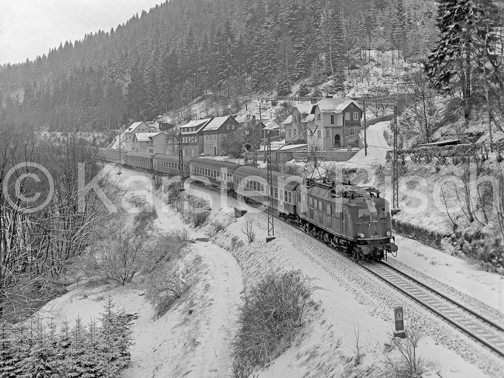 840 50,1 - 1976 68_KR51758