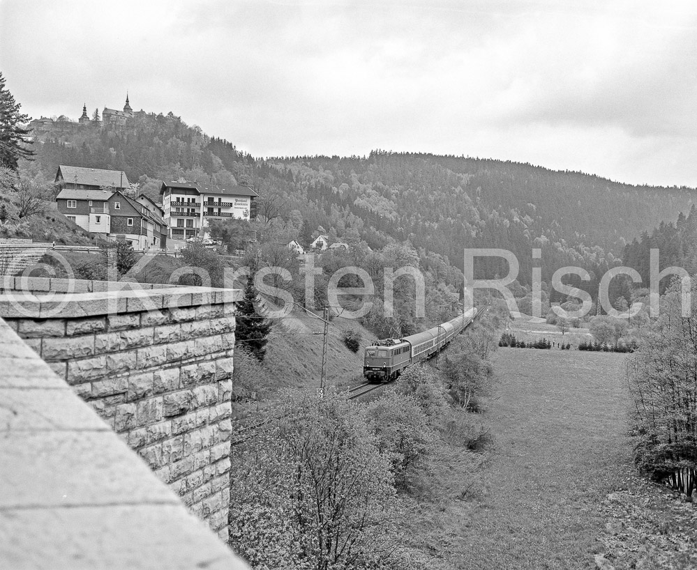 840 50,2  - 1983 12_KR35461