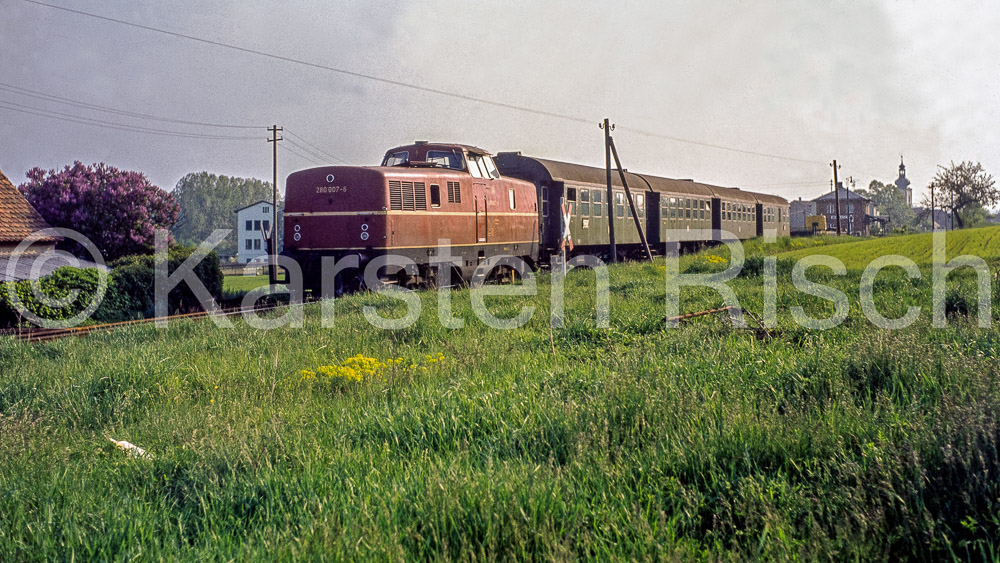 824 11,1 - Steigerwaldbahn - 1977_KR70152