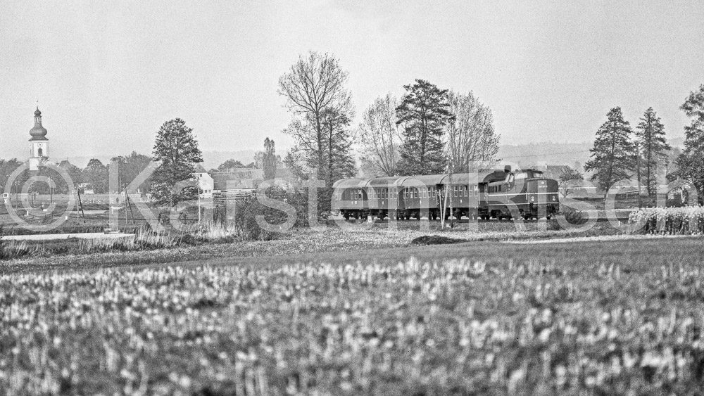 824 15,8 - Steigerwaldbahn - 1977 16_KR52009