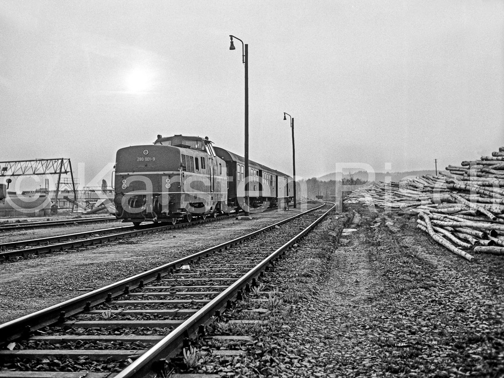 824 23,9 - Steigerwaldbahn - 1977 17_KR52021