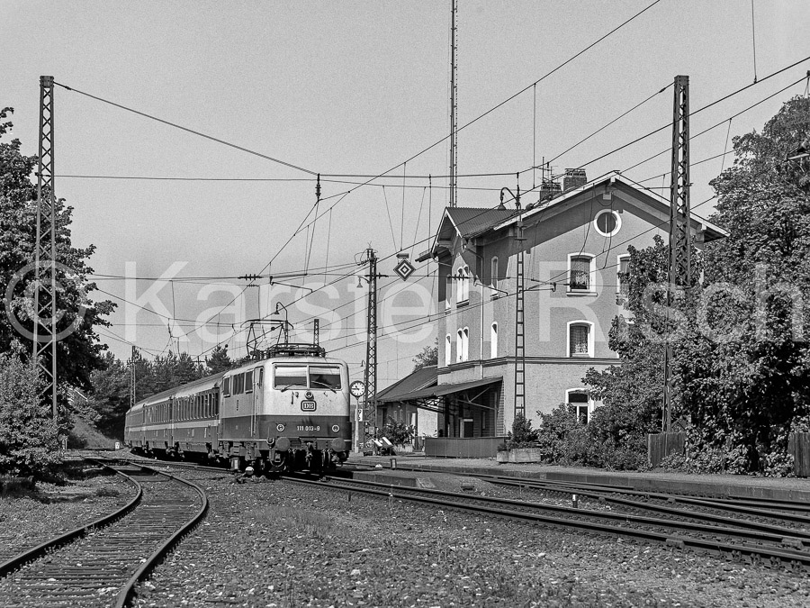 880 19,56- 1983 15_KR35504