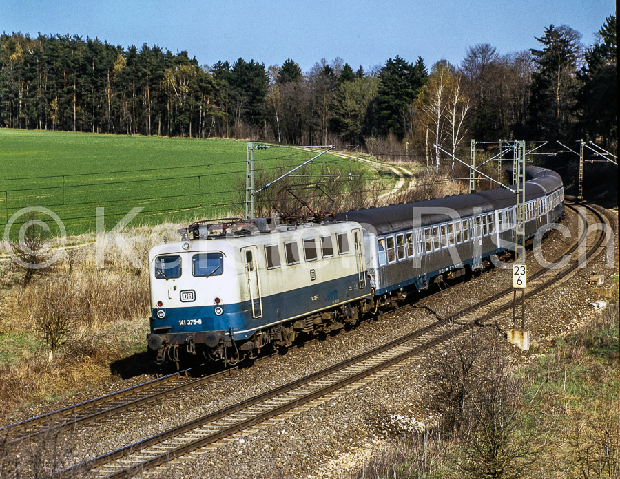 880 23,6 - 1984_KR64231-Bearbeitet