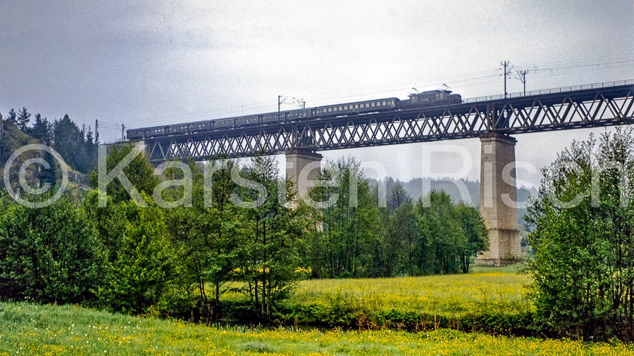 880 54,1 - 1983_KR33932-Bearbeitet