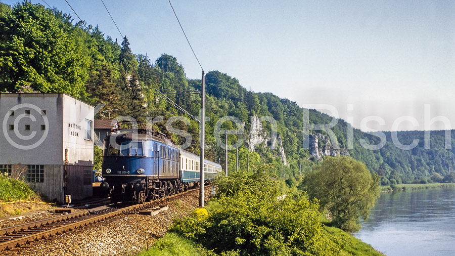 993 12,9 - 1983_KR33910