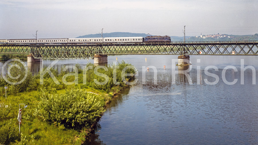 993 17,1 - 1983_KR33936