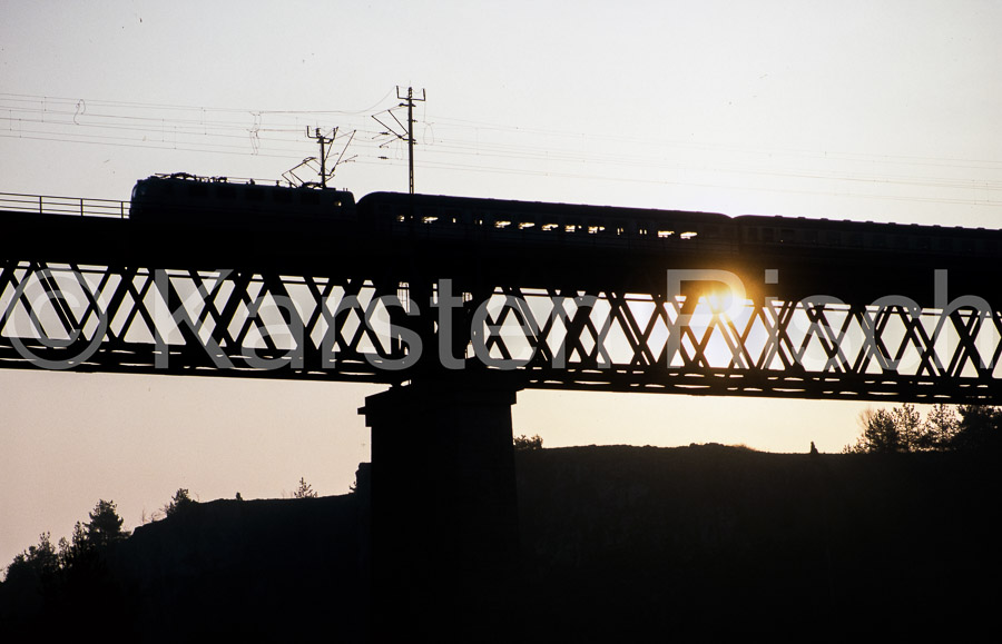 993 4,1 - 1984_KR10088