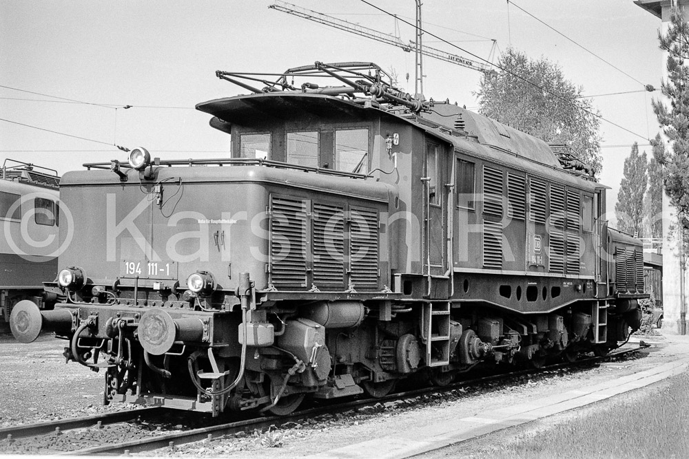 194 111-1 1978 96_KR64475