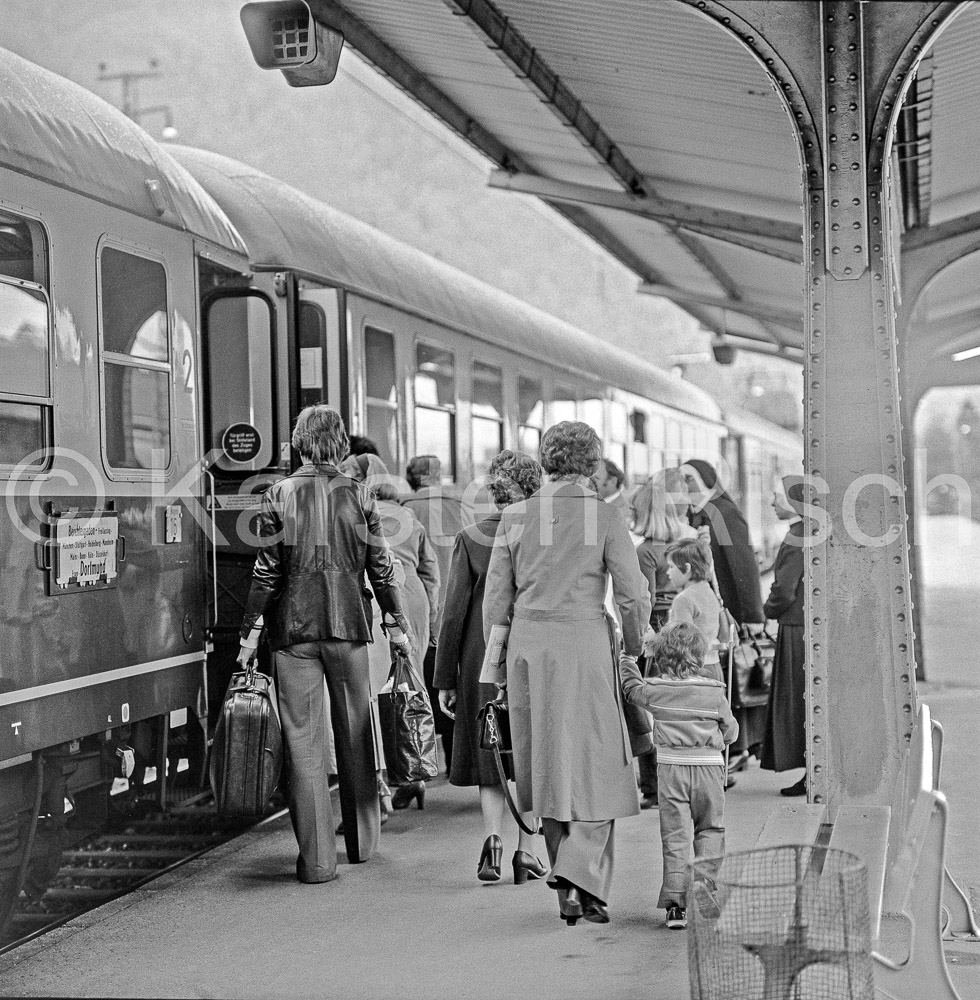 954 0,0 - 1978 72_KR24094