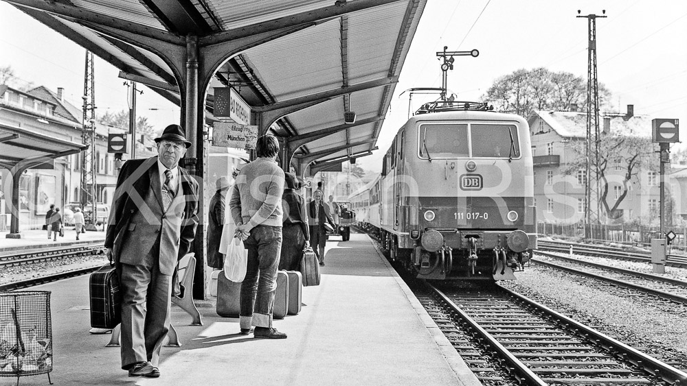 954 0,0 - 1979 66_KR66620