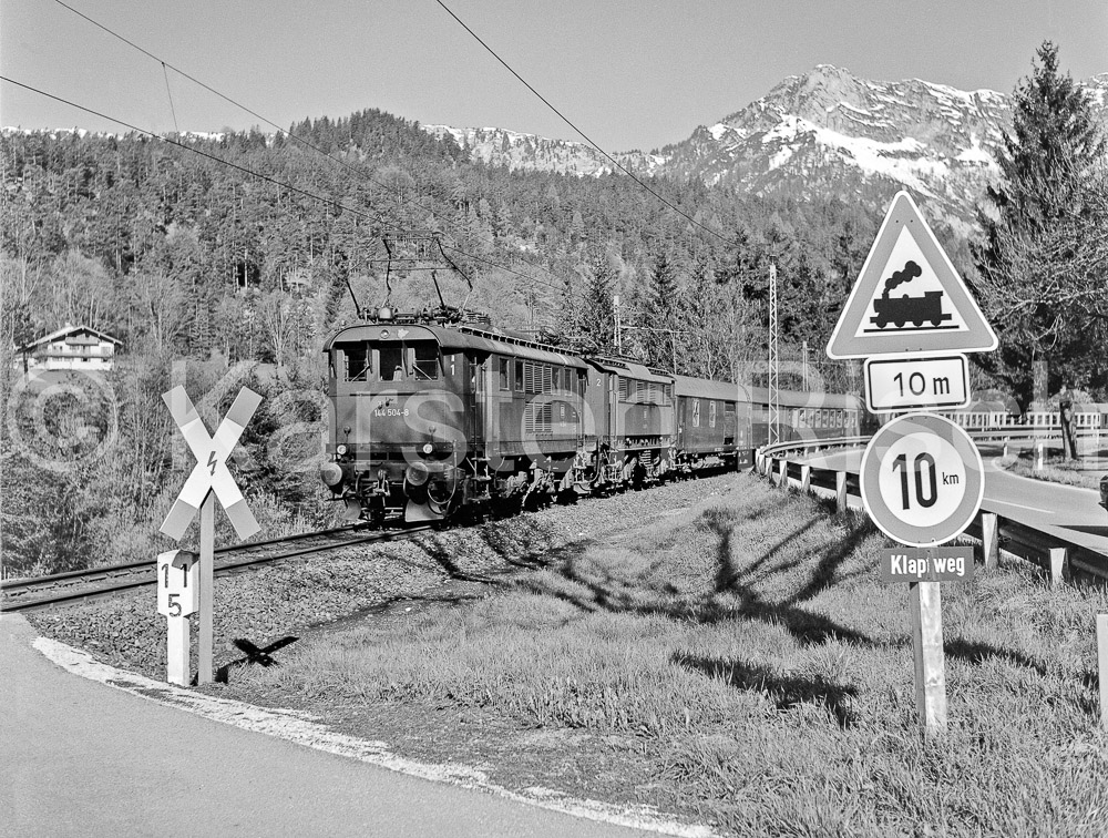 954 11,5 - 1979 72_KR66690