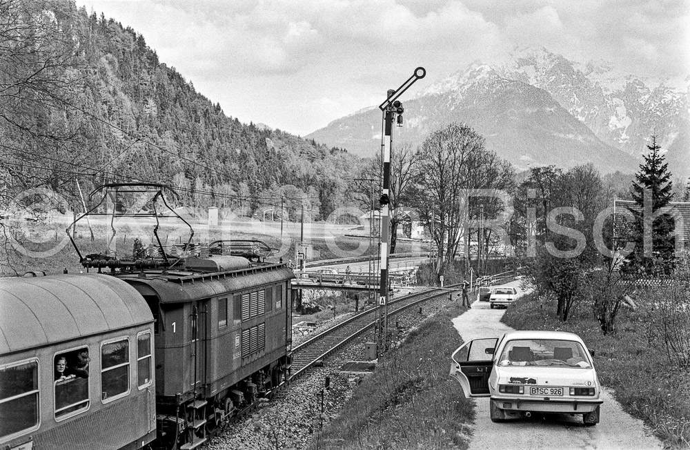 954 13,2 - 1978 95_KR64443