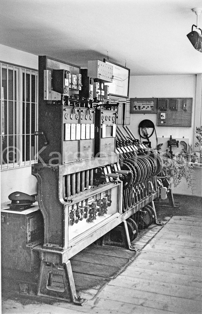 954 13,6 - 1977 58_KR62467