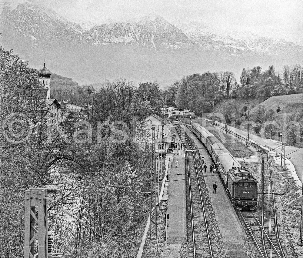 954 13,6 - 1978 75_KR24132