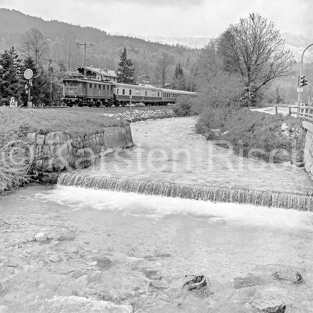 954 14,4 - 1978 73_KR24113