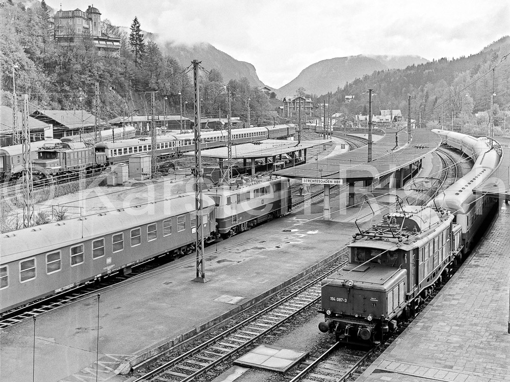 954 18,8 - 1978 81_KR24214