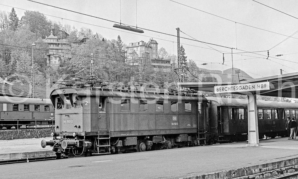 954 18,8 - 1978 88_KR34302