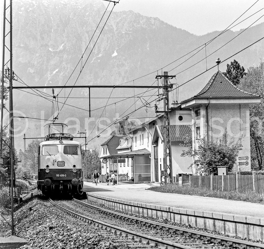 954 1,7 - 1979 66_KR66613