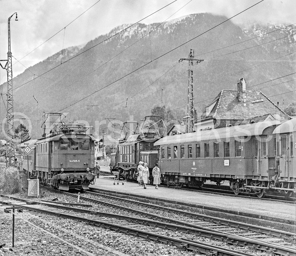 954 3,4 - 1978 74_KR24125