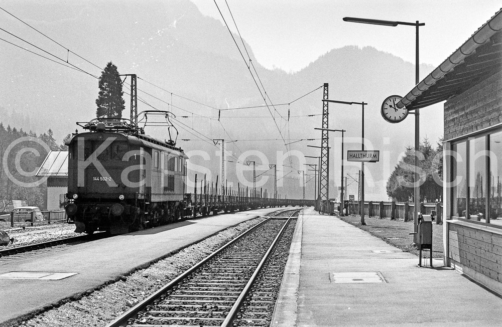 954 7,4 - 1979 94_KR86983