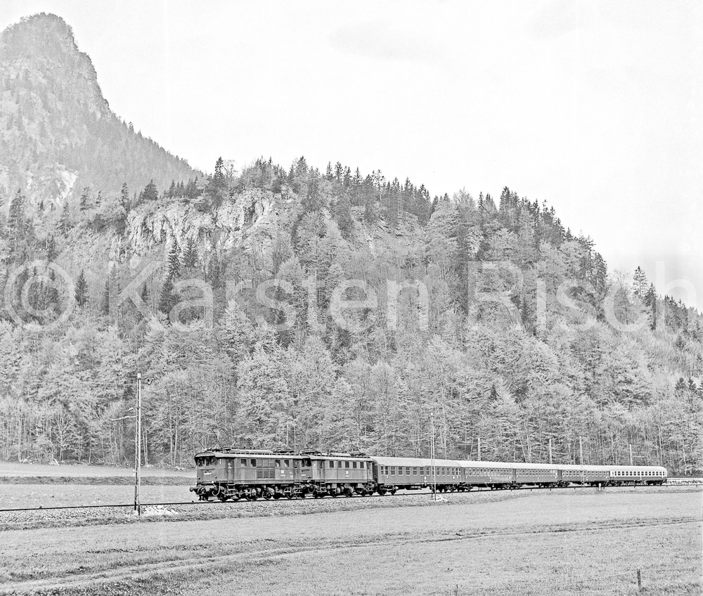 954 8,9 - 1978 79_KR24185