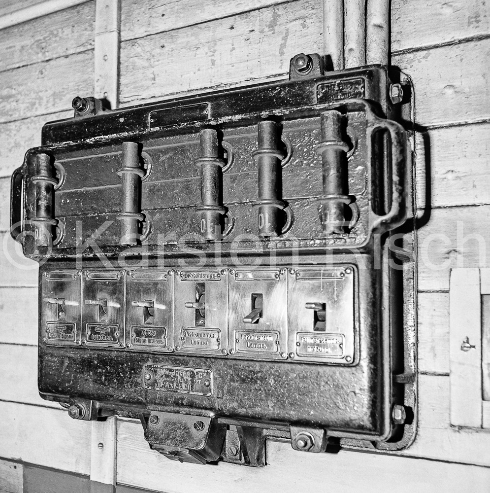 954 xx - 1979 69_KR66658