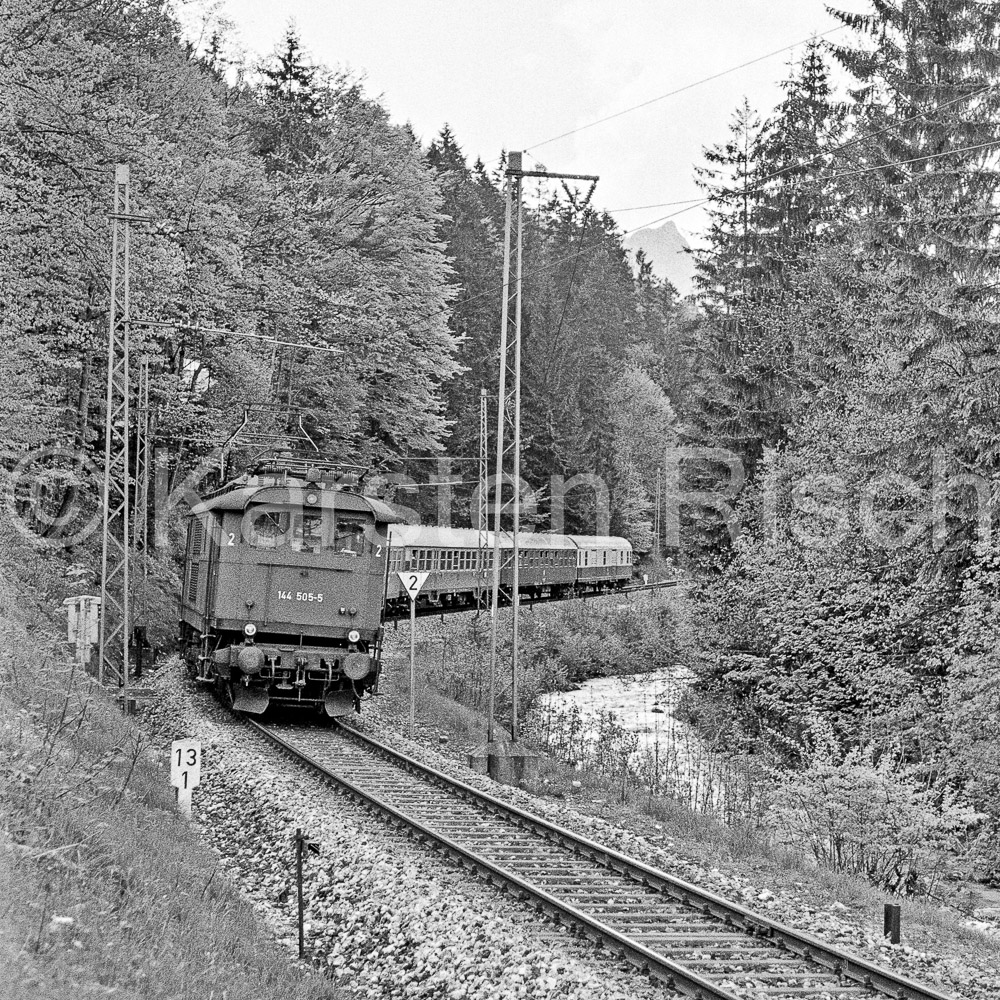 964 13,1  - 1978 95_KR64437