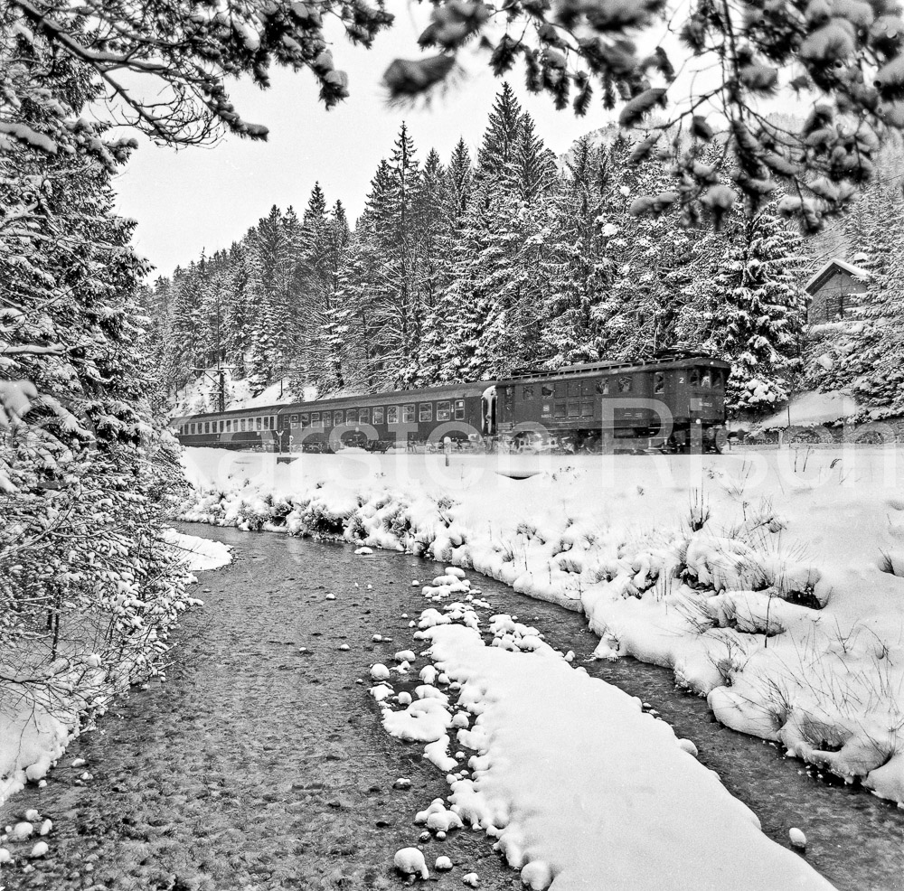 S-954 10,6 - 1980 05_KR59107