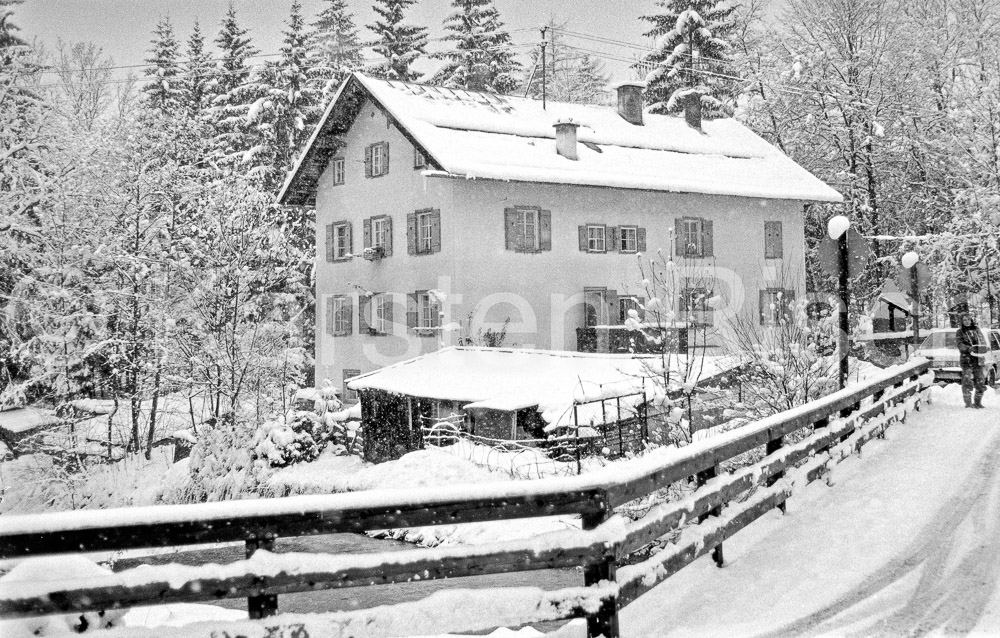 S-954 xx - 1980 07_KR39154