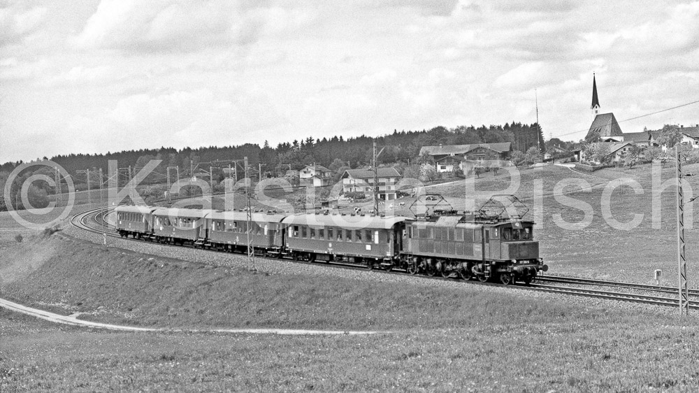 Sonderfahrt M-BG - 951 67,0 - 1978 90_KR34378