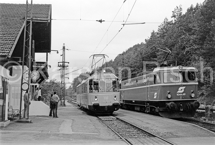 410 12,7 - 1981 024_KR92697