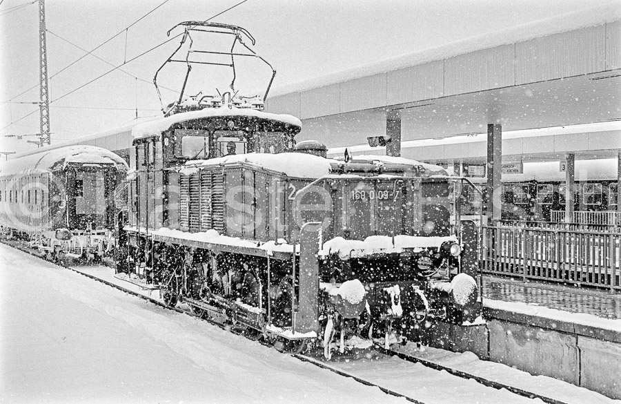 960 100,6 - 1978 33_KR93283