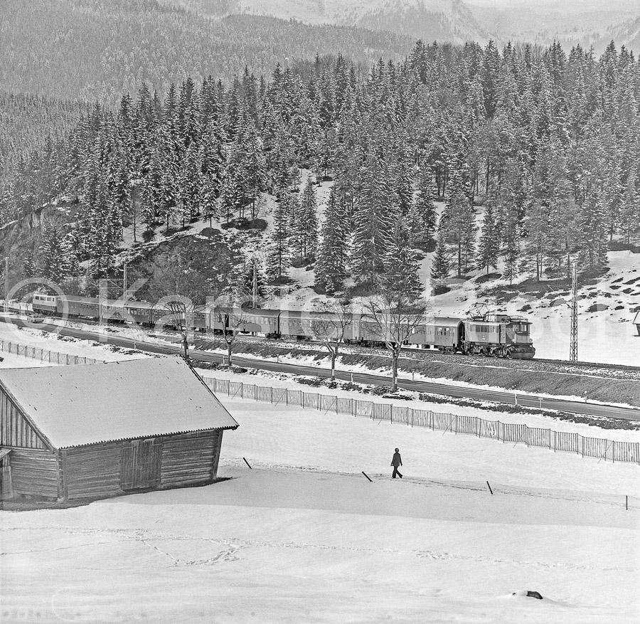 960 105,0 - 1978 20_KR93010