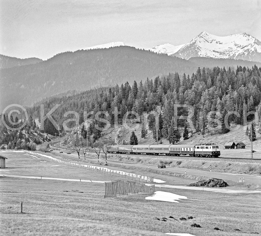 960 105,1 - 1979 21_KR95998