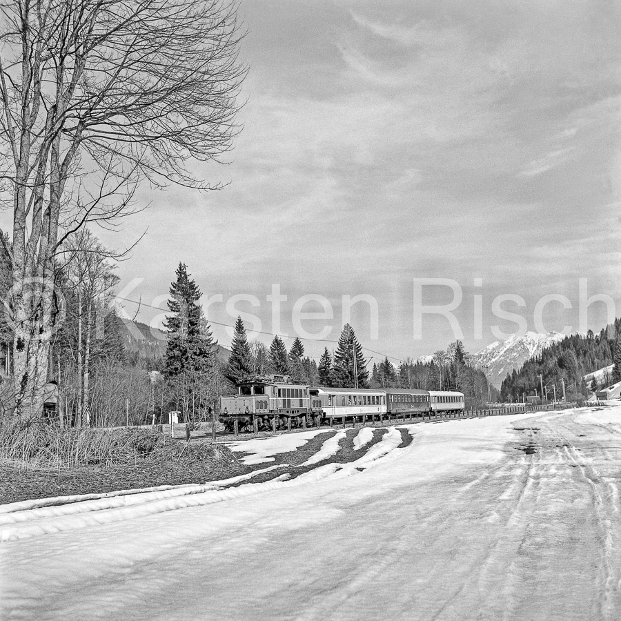 960 110,0 - 1979 23_KR96023