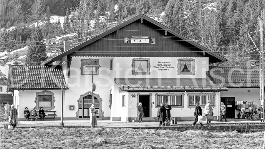 960 112,3 - 1979 24_KR96033