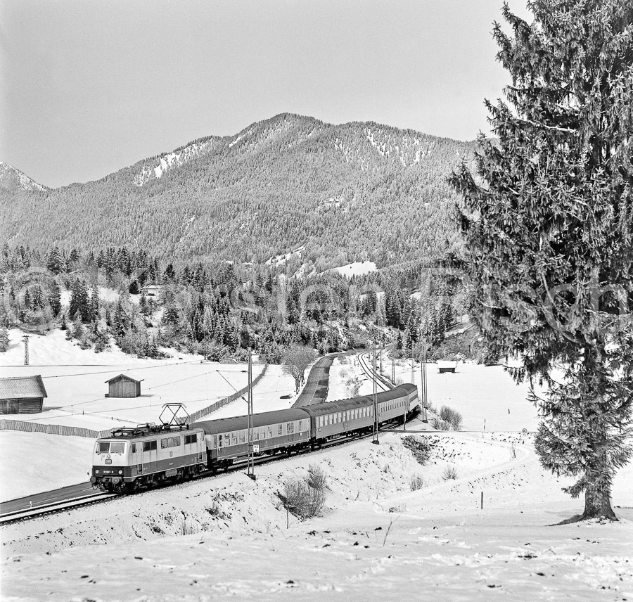 960 113,6 - 1979 31_KR96110